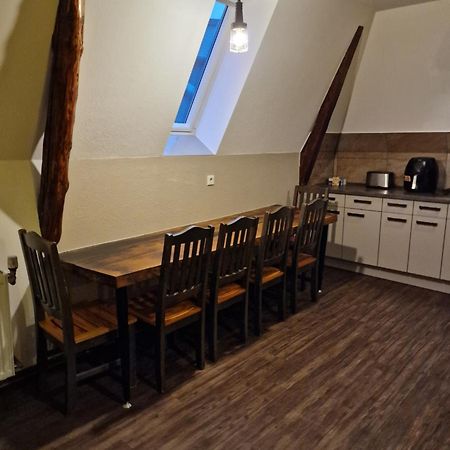Victory Guesthouse - Handwerker Pension Bielefeld Ngoại thất bức ảnh