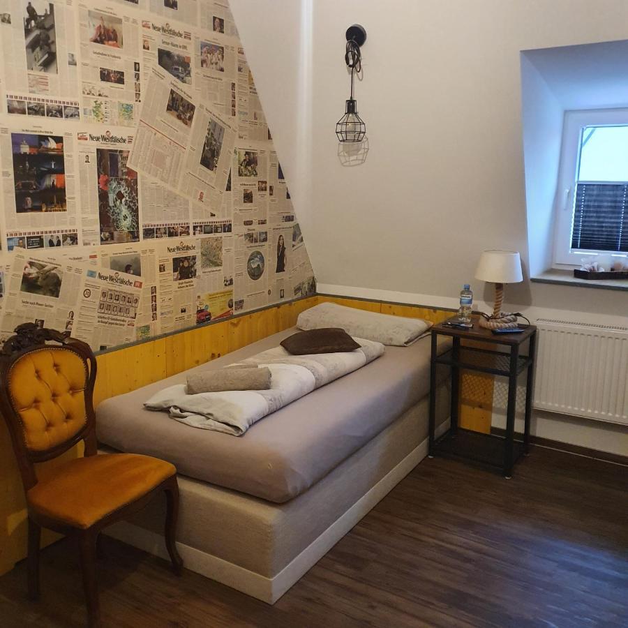 Victory Guesthouse - Handwerker Pension Bielefeld Ngoại thất bức ảnh