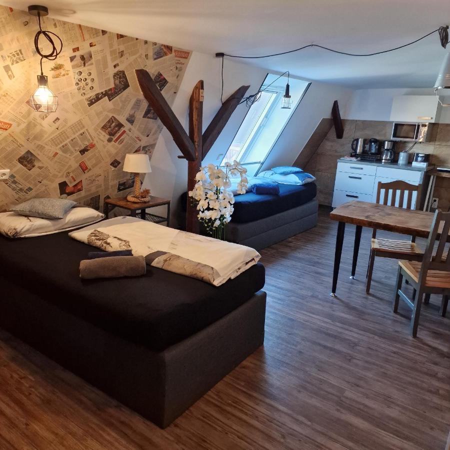 Victory Guesthouse - Handwerker Pension Bielefeld Ngoại thất bức ảnh