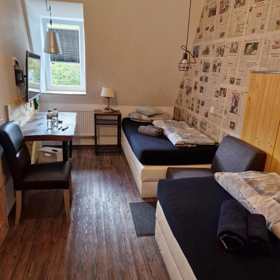 Victory Guesthouse - Handwerker Pension Bielefeld Ngoại thất bức ảnh
