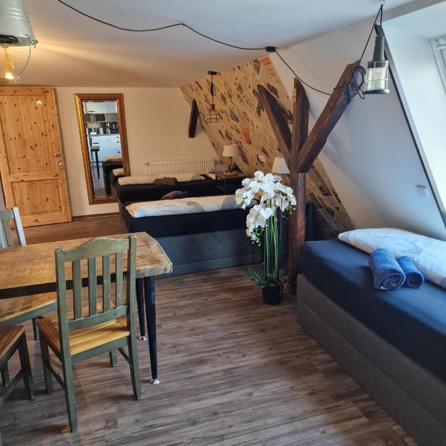 Victory Guesthouse - Handwerker Pension Bielefeld Ngoại thất bức ảnh