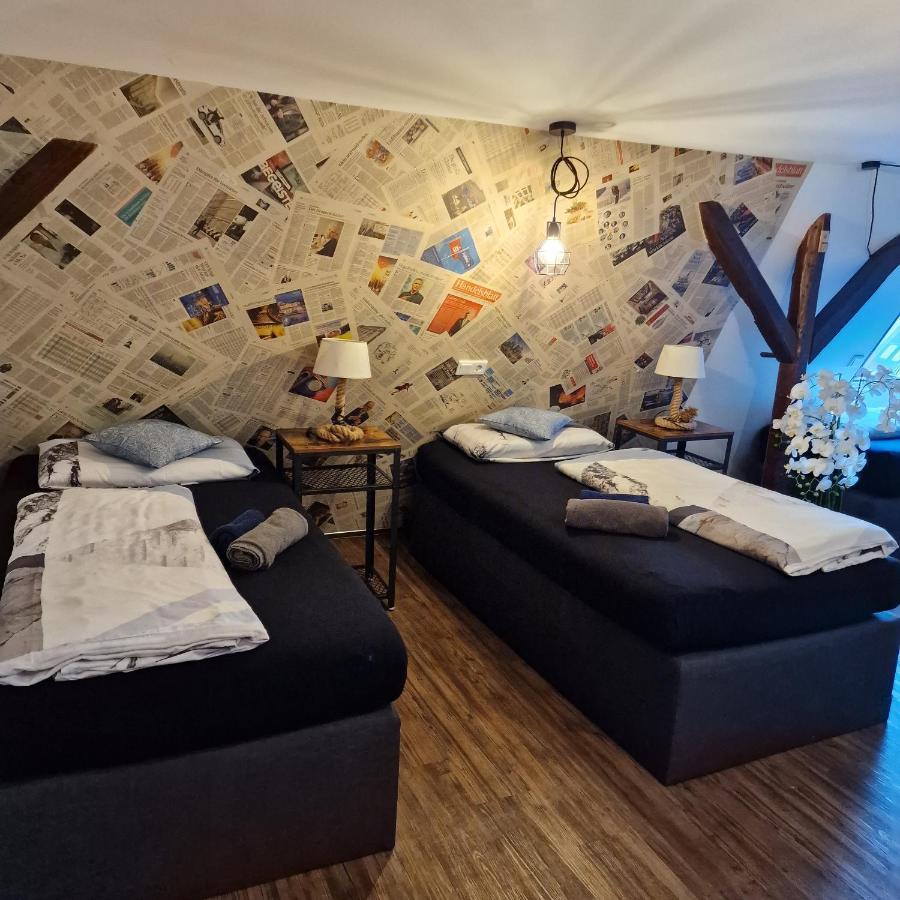 Victory Guesthouse - Handwerker Pension Bielefeld Ngoại thất bức ảnh