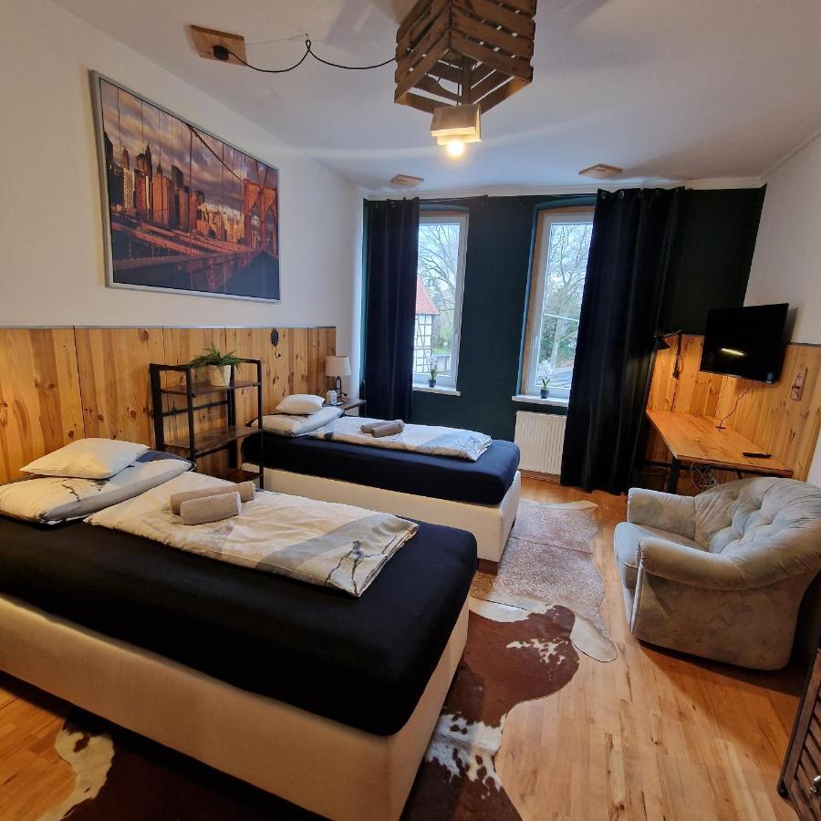Victory Guesthouse - Handwerker Pension Bielefeld Ngoại thất bức ảnh