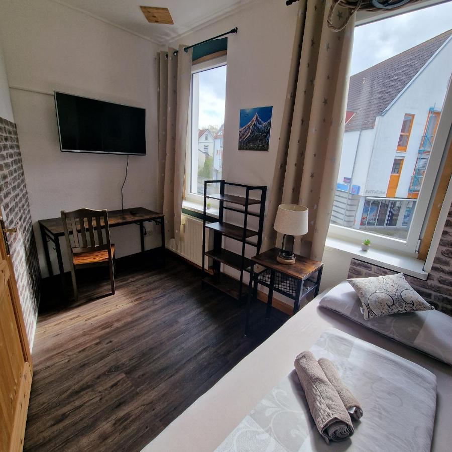 Victory Guesthouse - Handwerker Pension Bielefeld Ngoại thất bức ảnh
