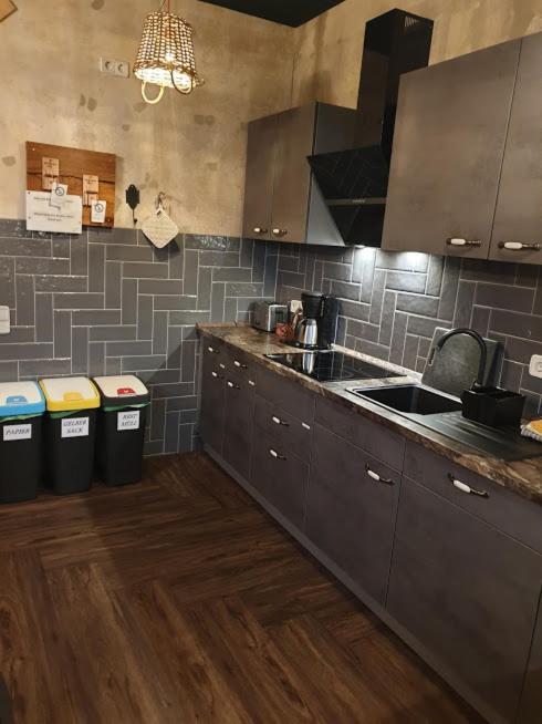 Victory Guesthouse - Handwerker Pension Bielefeld Ngoại thất bức ảnh